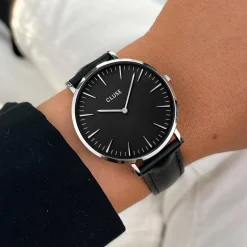 CLUSE Boho Chic^Gift Box Boho Chic Watch Mesh and Leather Strap, Silver Colour