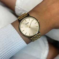 CLUSE Pavane Petite^Gift Box Pavane Petite 2.0 Steel Watch Gold & Black Leather Strap, Gold Colour