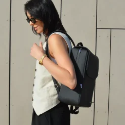 CLUSE Nuitée^Nuitée Backpack, Black, Silver Colour