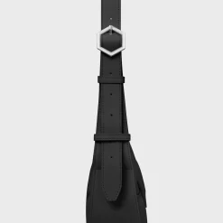 CLUSE Sacroisé Petite^Sacroisé Petite Crossbody Bag, Black, Silver Colour